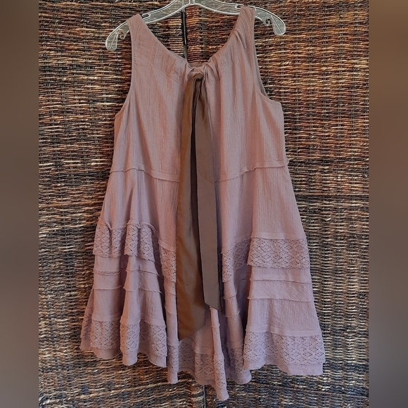 Anthropologie Zehavale Tiered Boho Gatsby Lace Dress 6 Mauve Babydoll Ribbon Tie - Picture 1 of 7